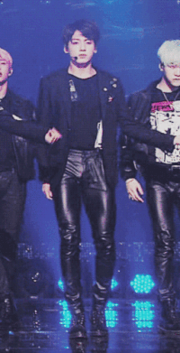 jungkook GIF