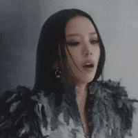 Kim Jisoo GIF