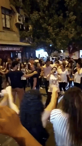 Crowds Dance in Street After Opposition Wins Istanbul Mayoral Election