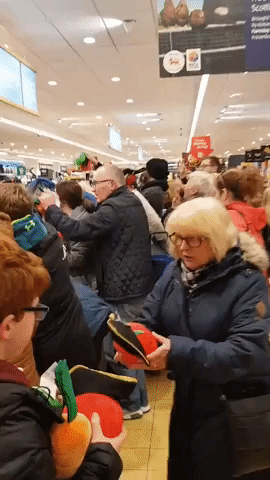 Carrot Fever: Shoppers Clamor to Buy 'Kevin the Carrot' at Scotland Aldi Store