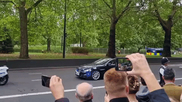 Biden Motorcade Drives Through London on Way to Queen's Funeral