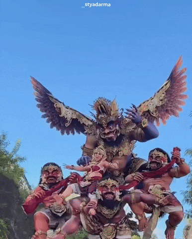 Ogohogoh GIF