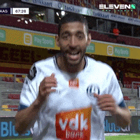 Pro League Kiss GIF by ElevenSportsBE