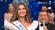 Ignacia Fernández GIF
