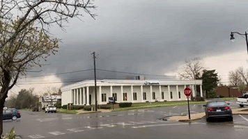 Alabama Residents Warned to Take Cover as Storm Brings Tornado Threat