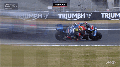 Fabio Quartararo Racing GIF by MotoGP™