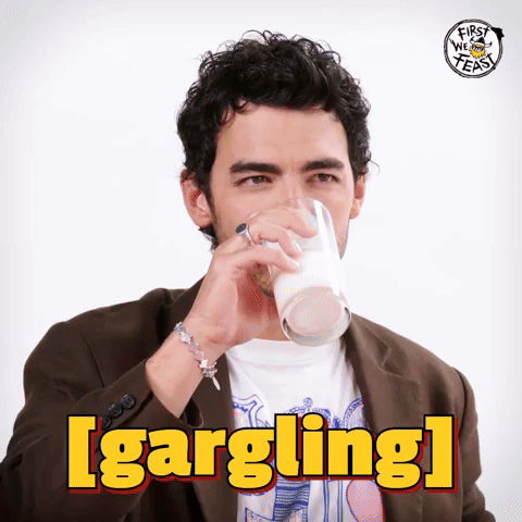 [gargling]