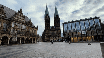 Dom Bremen GIF by Bremermoment