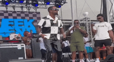 Dance Robot GIF by EsZ  Giphy World