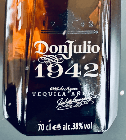 Dasgibtesnureinmalde giphygifmaker giphyattribution tequila 1942 GIF