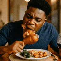 Hungry Thanksgiving GIF by MidwestHubTV