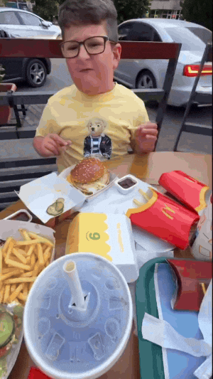 ivrigthighjob mcdonalds quake thunderbolt ivrigthighjob GIF