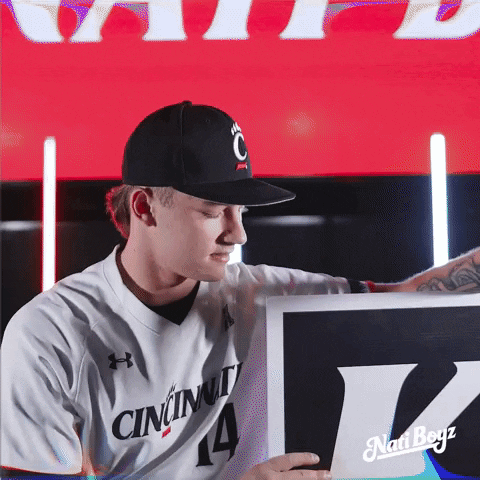 College Baseball GIF by Cincinnati Bearcats