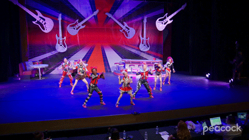 Jojo Siwa Dancing GIF by PeacockTV