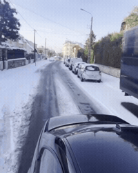 NoPlate46 bmw standing chock snowdrift GIF