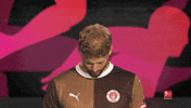 Look Up St Pauli GIF by Bundesliga