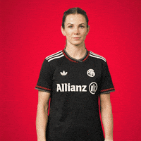 Football Soccer GIF by FC Bayern Women
