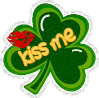 kissing st patricks day Sticker