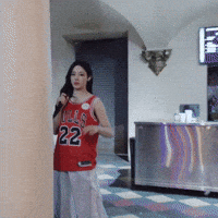 K Pop V GIF
