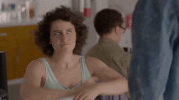 broadcity season 2 episode 2 broad city ilana wexler GIF