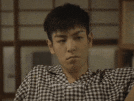 Choi Seunghyun Top GIF