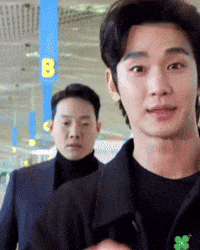 Kimsoohyun Knockoff GIF