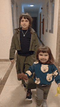 Lena Tarz GIF