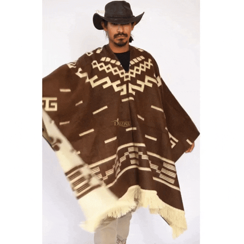 Clint Eastwood Replica, Alpaca Wool Poncho: Western Style and Unique a –  DAVLINA