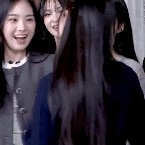 K Pop Love GIF