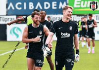 Alexander Nübel GIF