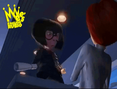 PaulinaRubio giphygifmaker periodico hocico edna moda GIF