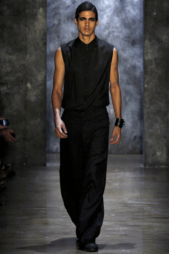 fashion catwalk GIF by G1ft3d