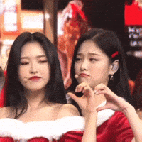 Hyeju Loonahyunjin GIF