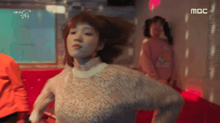 sophiasonge92b giphyupload GIF