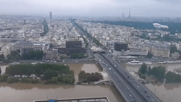 Paris Islands  Flooded as River Seine Bulges