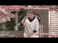 takes picture comedy GIF