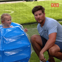 Birthday Party Game GIF by TLC