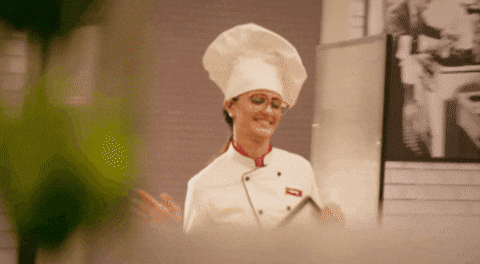 https://media2.giphy.com/media/v1.Y2lkPTc5MGI3NjExdjJpaDJ4ZHplbmg0cWdzMXBocmMxeTcycGk3OGZvdjZiNzB3ZzNseiZlcD12MV9pbnRlcm5hbF9naWZfYnlfaWQmY3Q9Zw/tN2PbQwfM2qslZLVGl/giphy.gif