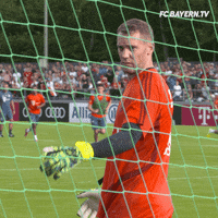 Weiter Manuel Neuer GIF by FC Bayern Munich