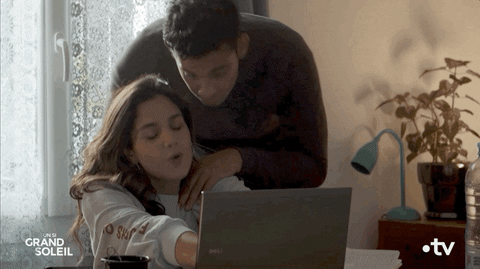 Couple Love GIF by Un si grand soleil