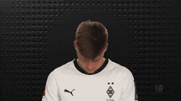 Look Up Borussia Moenchengladbach GIF by Bundesliga