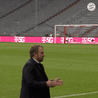 Champions League Reaction GIF by FC Bayern Munich