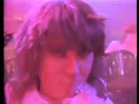 def leppard photograph GIF