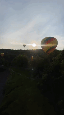 Hot Air Balloons Soar Over Letchworth