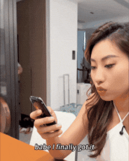 Iphone 17 GIF by MAGIC JOHN