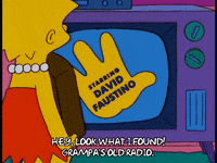 lisa simpson GIF