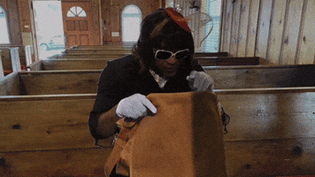 Church Muva sings