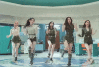 Dance Sneakers GIF by ITZY