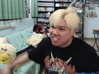 Cry Ge GIF