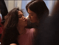 Ustheseries GIF